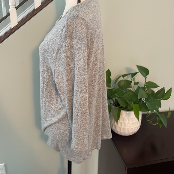 PINK CLOVER XXL SWEATER (stitch fix brand) - Picture 5 of 7